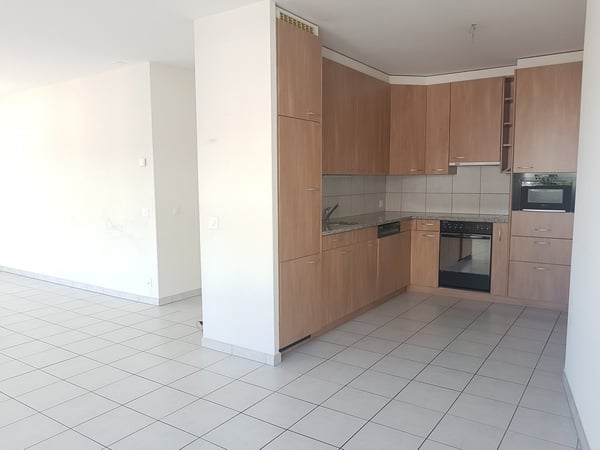 À louer ! Un bel et spacieux appartement de 4 pièces 1/2, en plein coeur de Sion ! 4