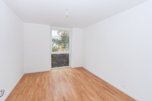 Bel appartement de 2 pièces 1/2, UNIQUEMENT POUR SENIORS OU PERSONNES À MOBILITE REDUITE ! 5