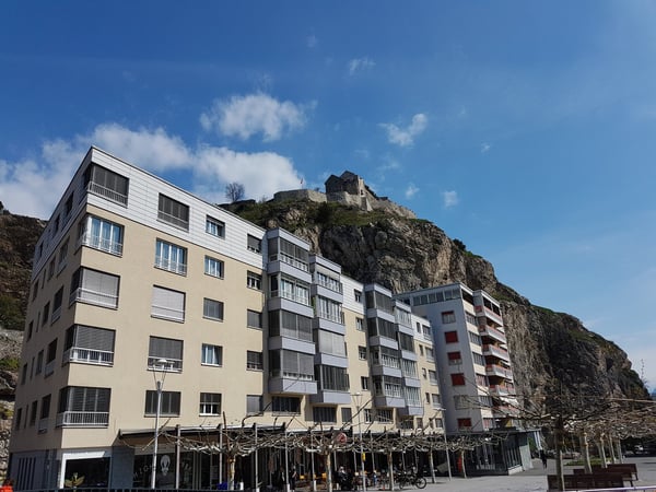 À louer, un dépôt d'environ 16 m2, sur la place du Scex à Sion ! 1