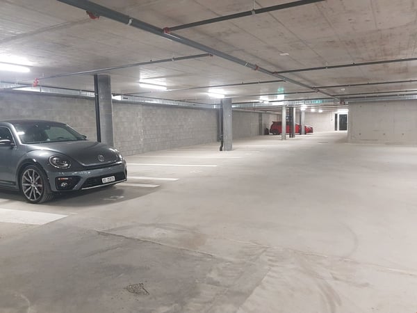 À louer ! Places de parc intérieures, à deux pas de la Place Centrale à Martigny !