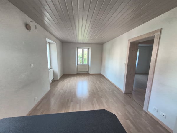 À louer, un joli petit appartement de 1 pièces, dans une maison familiale, à St-Pierre-de-Clages ! 7