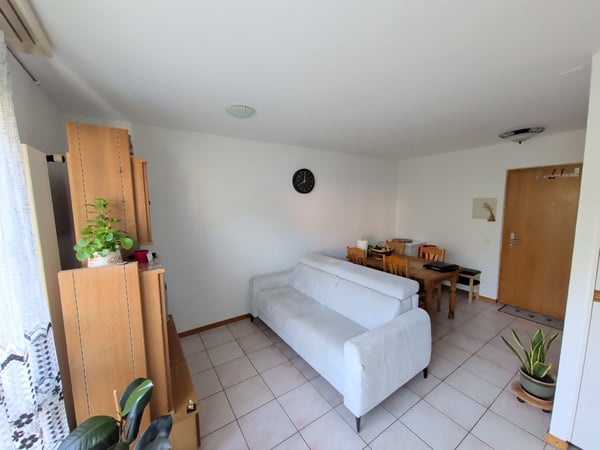 À louer ! un 2 pièces atypique, en duplex, proche de l'Hôpital de Sion ! 4