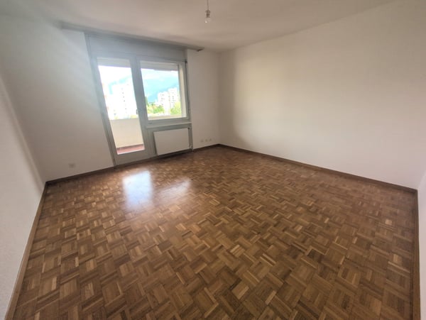 À louer, un charmant appartement de 3 pièces 1/2, à l'entrée Ouest de Sion ! 5