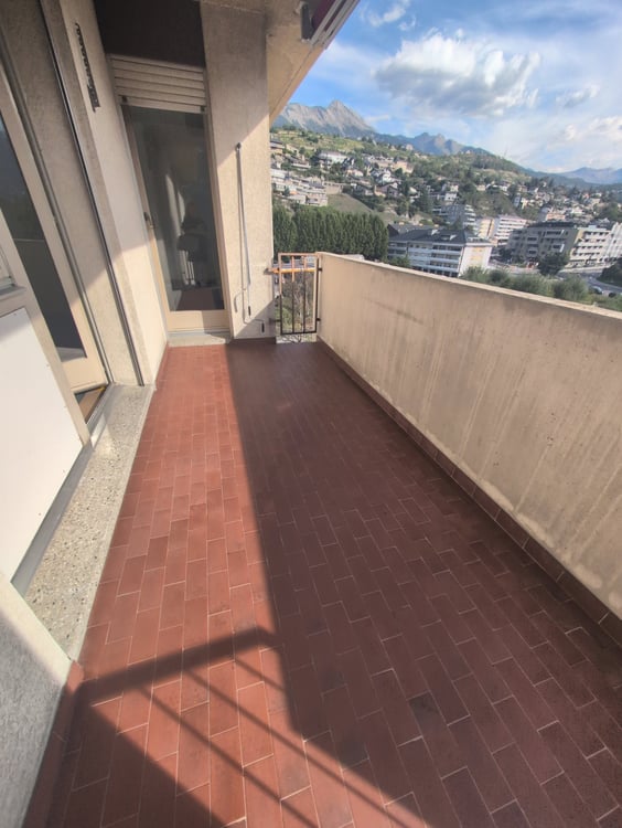 À louer, un charmant appartement de 3 pièces 1/2, à l'entrée Ouest de Sion ! 8