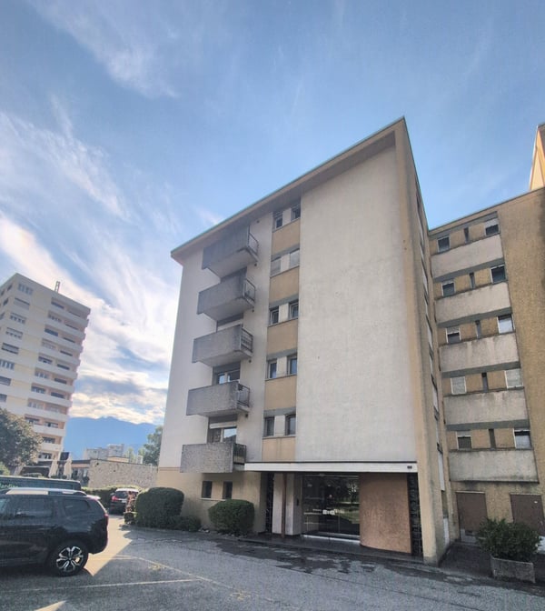 À louer, un charmant appartement de 3 pièces 1/2, à l'entrée Ouest de Sion ! 14