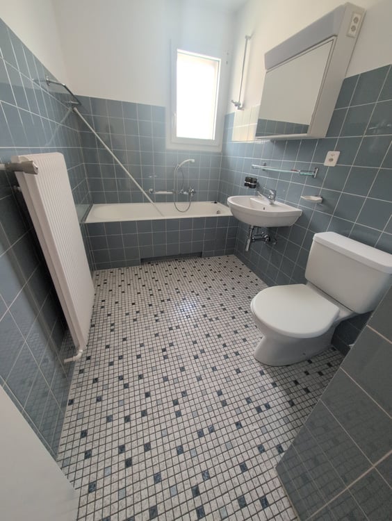 À louer, un charmant appartement de 3 pièces 1/2, à l'entrée Ouest de Sion ! 12