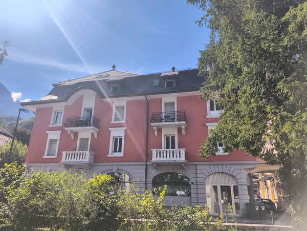 À louer, un joli appartement de 2 pièces 1/2, dans un immeuble d'époque, au coeur de St-Maurice ! 10