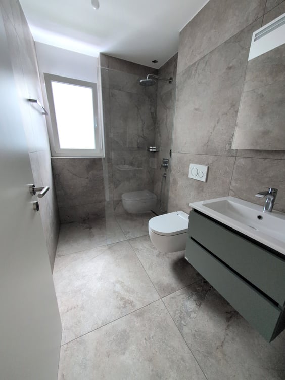 Petit bijou ! À louer, un magnifique 3 pièces 1/2 NEUF, avec grand balcon, à Martigny ! 16