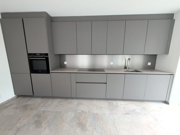 Petit bijou ! À louer, un magnifique 3 pièces 1/2 NEUF, avec grand balcon, à Martigny ! 5