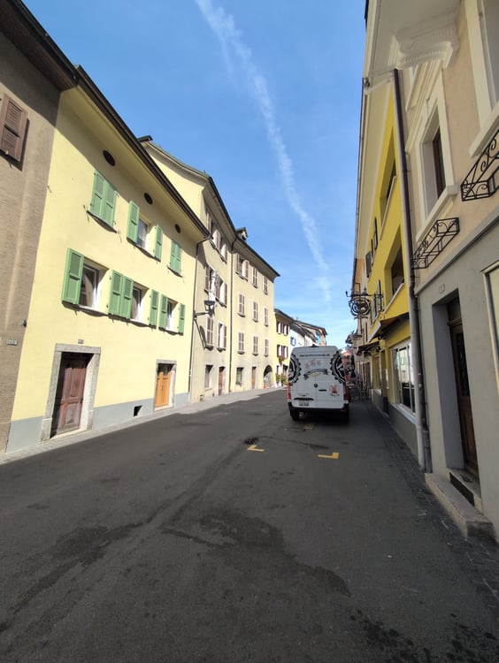 À louer, un bel appartement de 2 pièces 1/2, en plein coeur du Bourg à Martigny ! 18