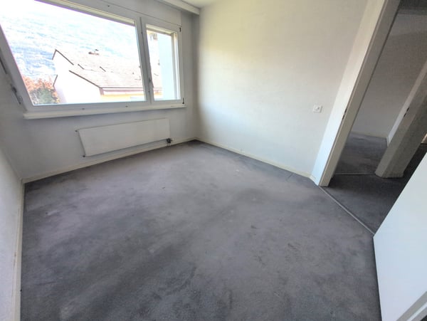 Petit bijou ! À louer, bel appartement de 4.5 pièces avec balcons, EN COURS DE RENOVATION, à Sion ! 16