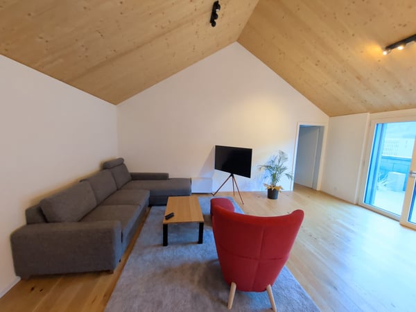 Bien d'exception ! Splendide appartement de 2.5 pièces, en attique, à louer à Sion ! 1