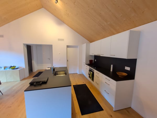 Bien d'exception ! Splendide appartement de 2.5 pièces, en attique, à louer à Sion ! 5