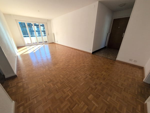 À louer ! Un joli appartement de 4 pièces 1/2 avec balcon, proche de la Place de Rome à Martigny ! 7