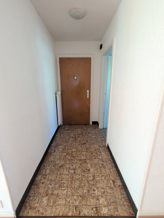 À louer ! Un joli appartement de 4 pièces 1/2 avec balcon, proche de la Place de Rome à Martigny ! 2