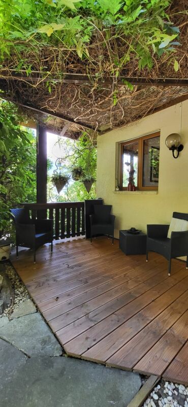 Propriété de caractère composée de 3 appartements