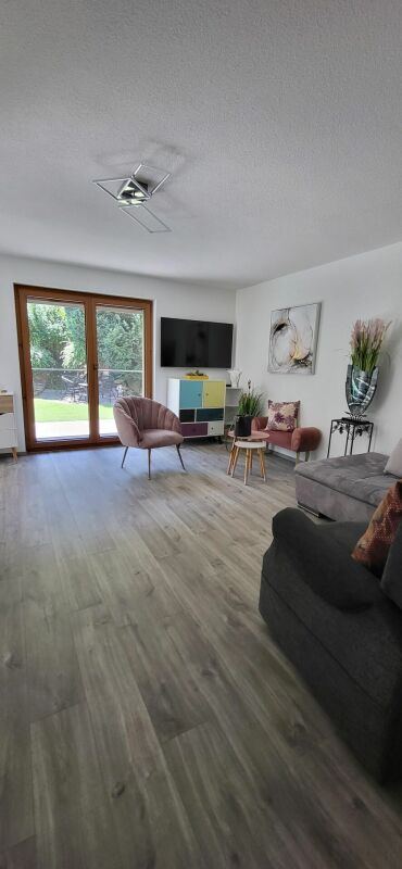 Propriété de caractère composée de 3 appartements