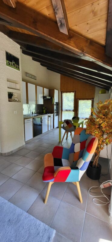 Propriété de caractère composée de 3 appartements