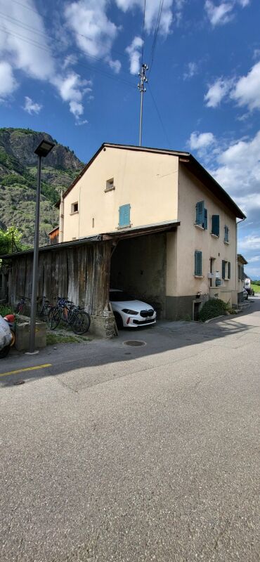 Propriété composée de 3 logements