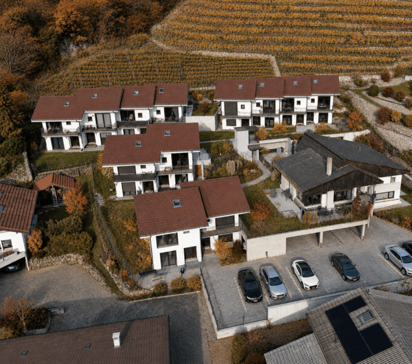 Standing - Triplex récent avec terrasse et places de parc - label minergie 8