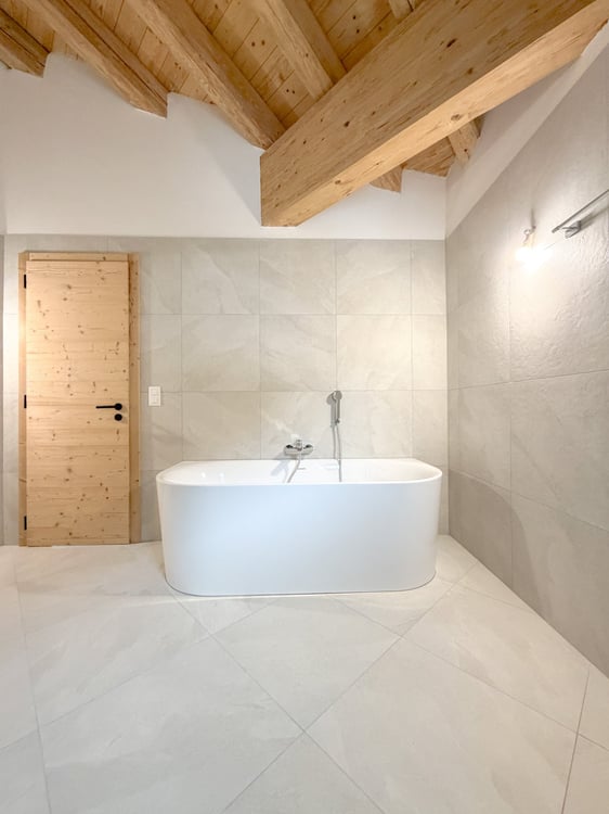 Superbe attique 1.5 pièces en résidence secondaire 12