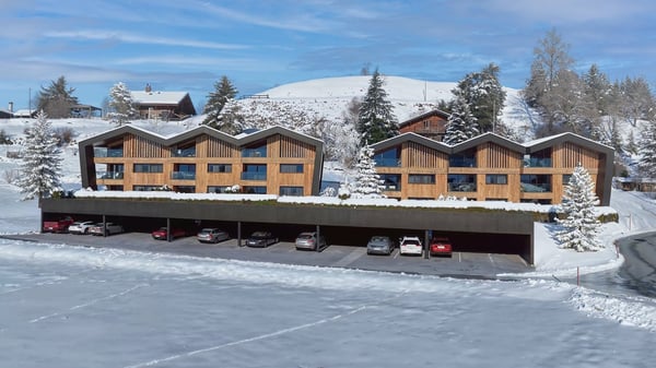 Neue 3.5-Zimmer-Wohnung in der neuen Residenz La Royère in Nax 1