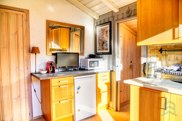 A LOUER Bel appartement meublé de 1 ½ pièces en pleine nature 4