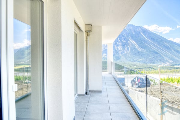 A LOUER - Splendide appartement neuf de 4½ pièces au coeur des vignobles 11