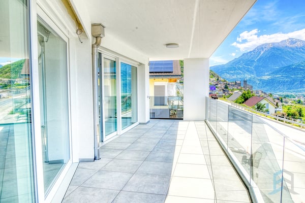 A LOUER - Splendide appartement neuf de 4½ pièces au coeur des vignobles 11