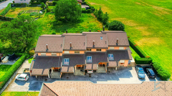 EXCLUSIVITE Splendide villa mitoyenne de 4½ avec jardin à Chippis 1
