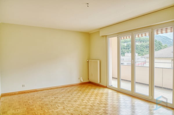 A LOUER Bel appartement de 4 ½ pièces au Sud de la ville de Sierre 2