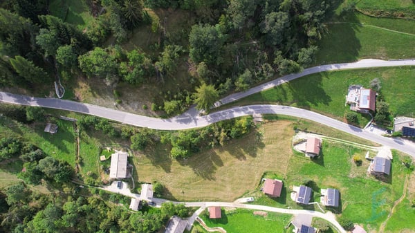 EXCLUSIF Superbe terrain à bâtir de 1478m² pour résidence principale 5