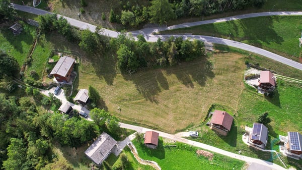 EXCLUSIF Superbe terrain à bâtir de 1478m² pour résidence principale 6