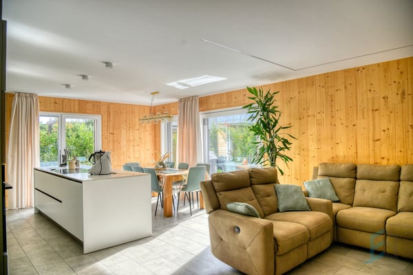 EXCLUSIF Villa individuelle de 5 ½ pièces avec jardin à Aproz 2
