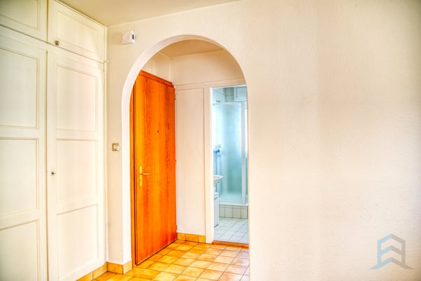 A LOUER Appartement de 2 ½ pièces avec balcon au centre-ville 2