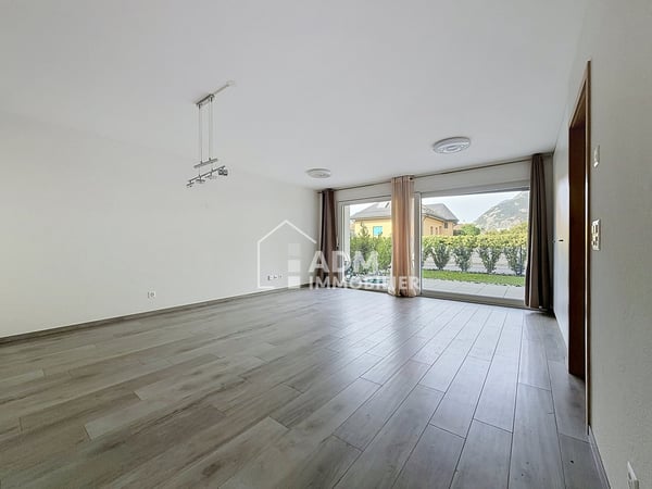 Vétroz, Superbe appartement avec jardin privatif 1