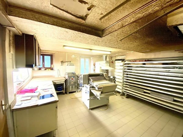Boulangerie 1 pièces 70 m2 à Basse-Nendaz 1
