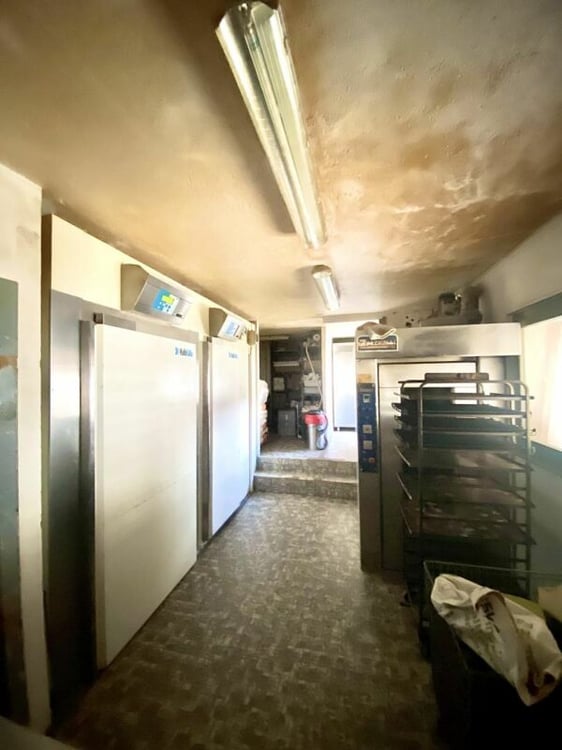 Boulangerie 1 pièces 70 m2 à Basse-Nendaz 4