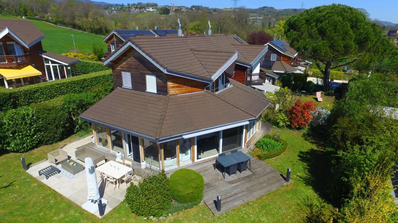 Villa jumelle 5.5 pièces avec studio à Vich