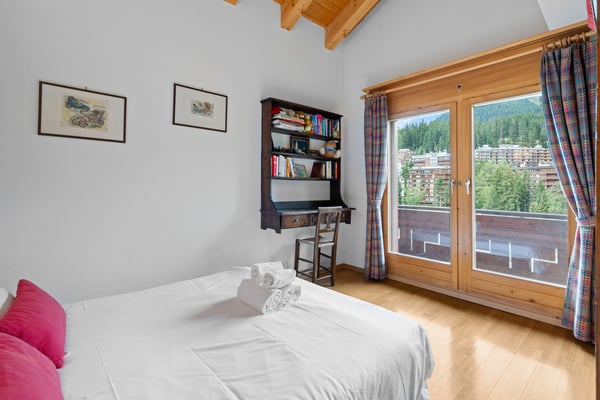 Spacieux appartement 4 chambres centre Crans et golf 7