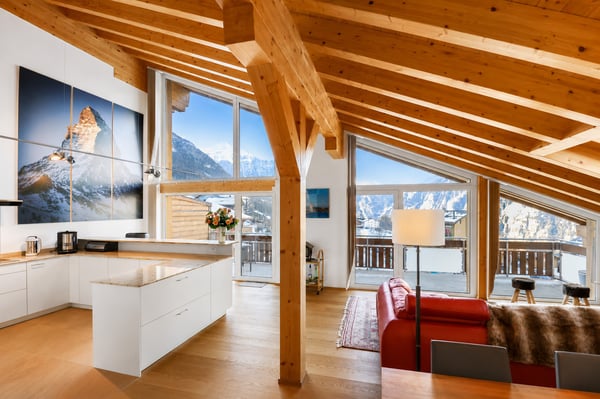 5.5 Zimmer Dachwohnung an grandioser Lage in Grächen 4