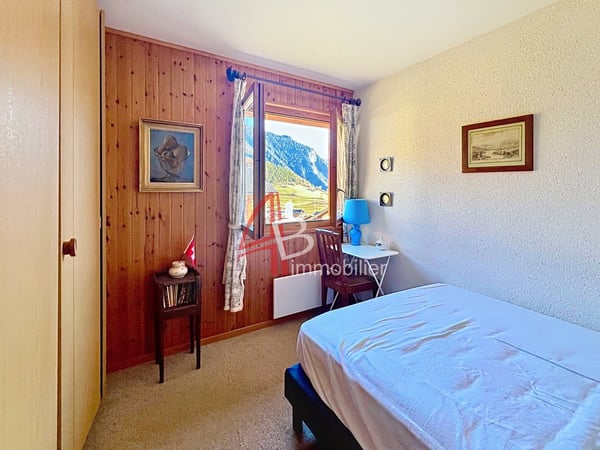 LE LEVRON appartement 1.5 vue panoramique magnifique 10