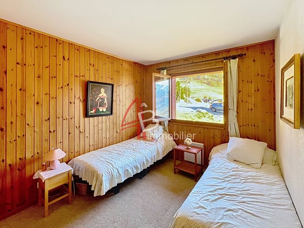 LE LEVRON appartement 1.5 vue panoramique magnifique 8