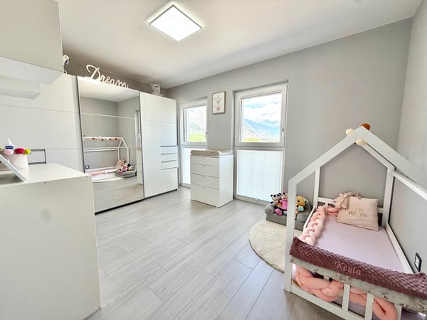 Coup de coeur ! Spacieux et lumineux 3.5 pièces avec grand balcon et suite parentale 6