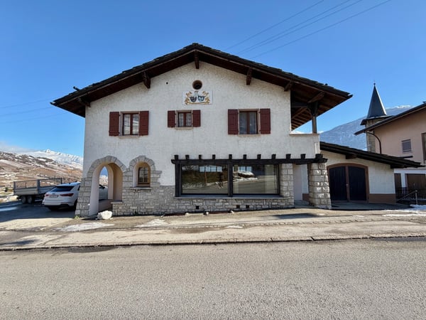 Immeuble mixte à fort potentiel - Opportunité d'investissement à Flanthey 3