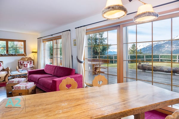 Chalet avec Vue imprenable sur la Vallée et les Alpes 2
