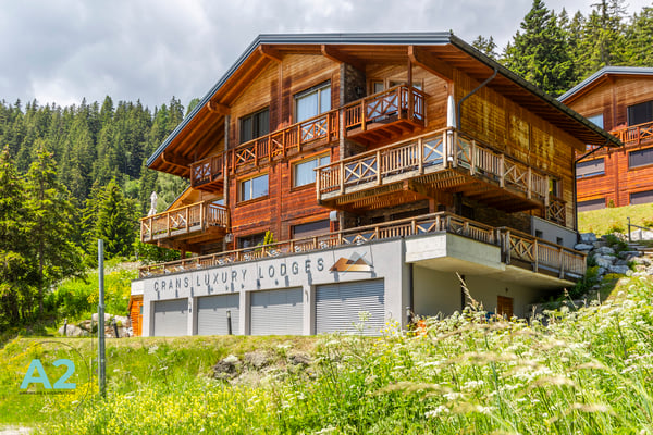 CHALET DE LUXE EN LOCATION AU PIED DES PISTES 1