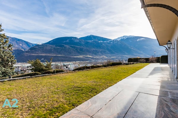 VILLA D'EXEPTION SUR LES HAUTEURS DE SIERRE 12