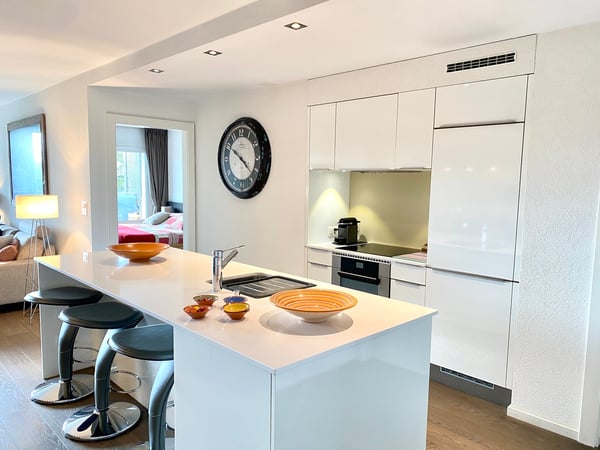 LOCATION SEMAINE 1.5 pièces de standing à deux pas du centre de Crans 3