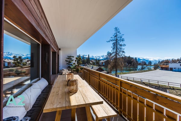 Appartement d'exception au centre de Crans-Montana, vue panoramique 13
